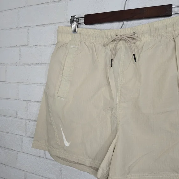 NIKE nylon shorts - Picture 3 of 12